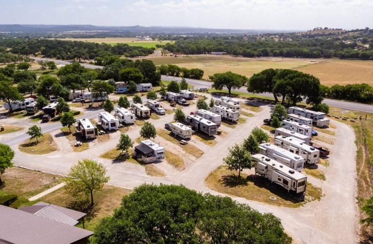 RV camping with wifi Kerrville